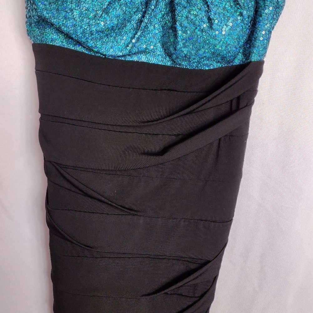 ruby Rox sequined dress  - Picture 3 of 6